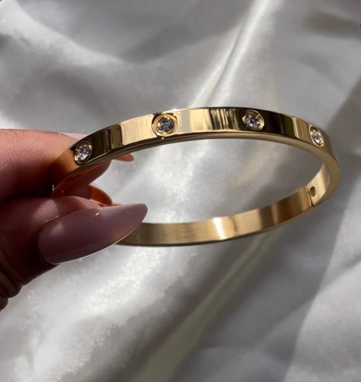 Yara Bangle
