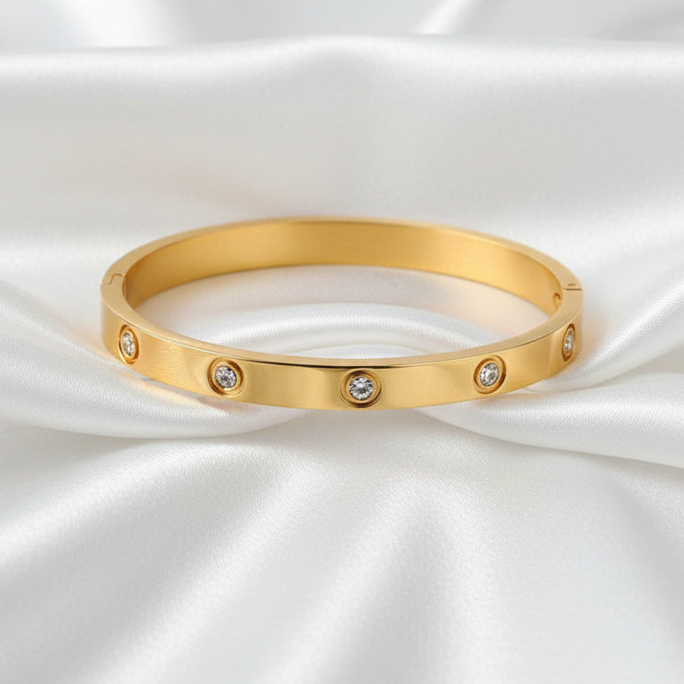 Yara Bangle