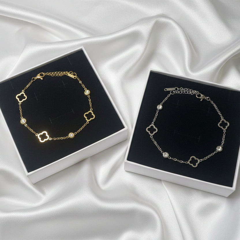 Holly Bracelet